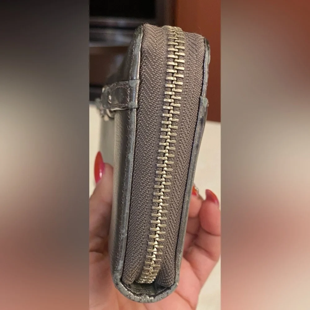 COACH Blue/Grey Long Zip Around Wallet w/Sliver Link Chain Detailing, GUC